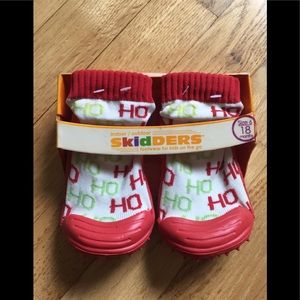 ➡️2/$20!⬅️ NWT! Toddler size Skidders